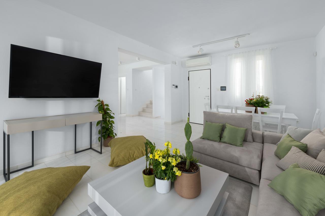 Maria & Nada Beachfront Villas Kolymbia Dış mekan fotoğraf